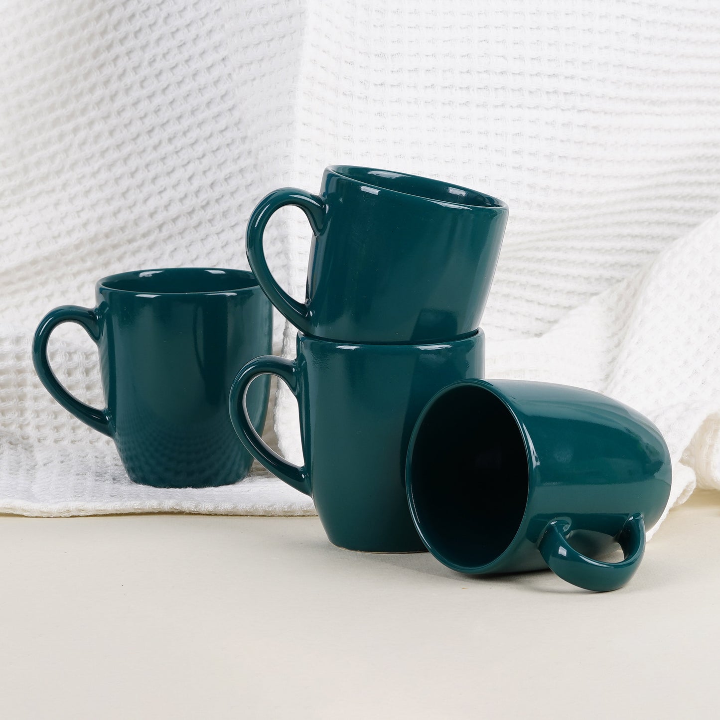 DATA Opera Mug in Green, Set of 6 Dandy Lines by DATA