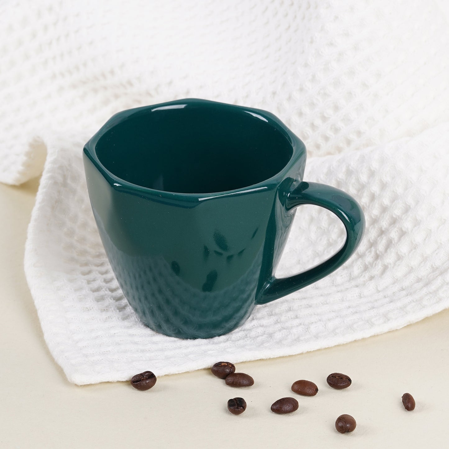 DATA Veda Mugs in Green, Set of 6 Dandy Lines by DATA