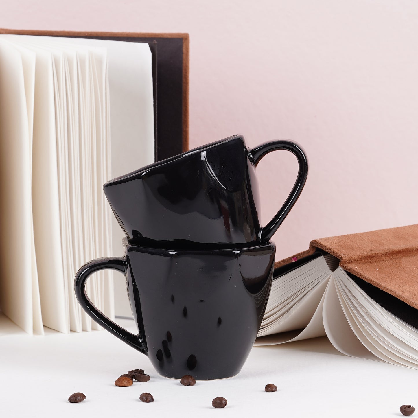DATA Veda Mugs in Black, Set of 6