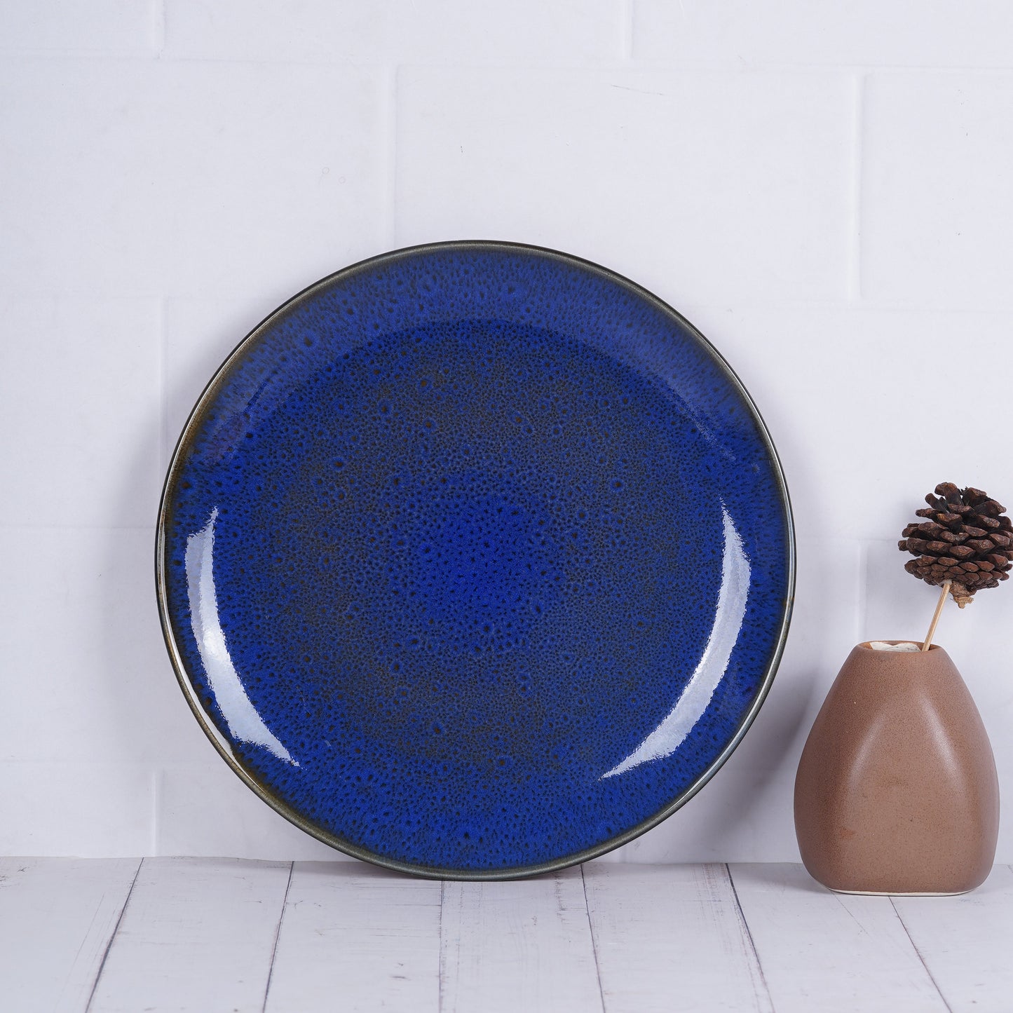 DATA Horizon Full Plates, Set of 2 My Store