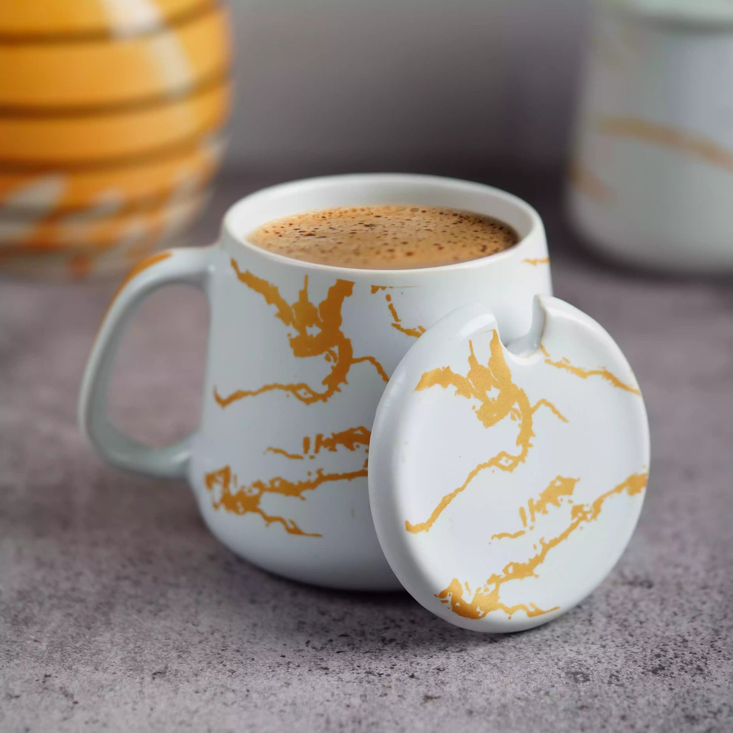White Surya with Lid in Metallic Design-coffe mug My Store