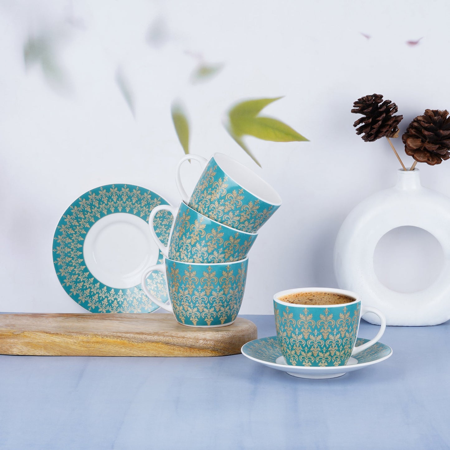 Royal Cups and Saucers in Persian Blue with Pure Gold My Store