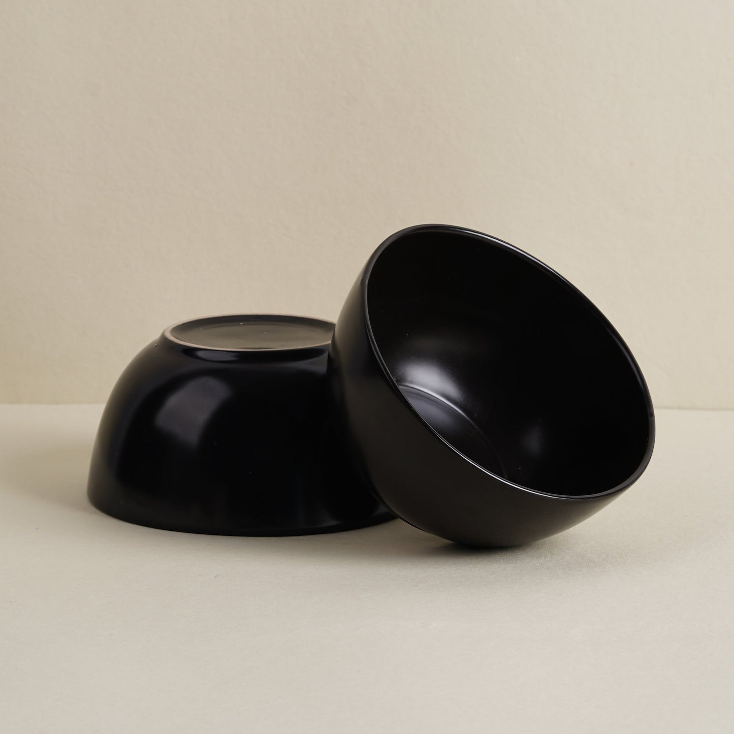 DATA Sattva Serving Bowl in Black Matt, Set of 2 Dandy Lines by DATA