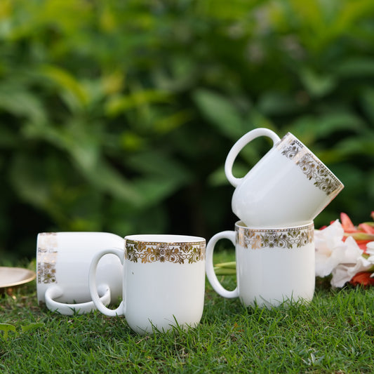 Dandy Lines Lila Mug in White & Gold -tea set