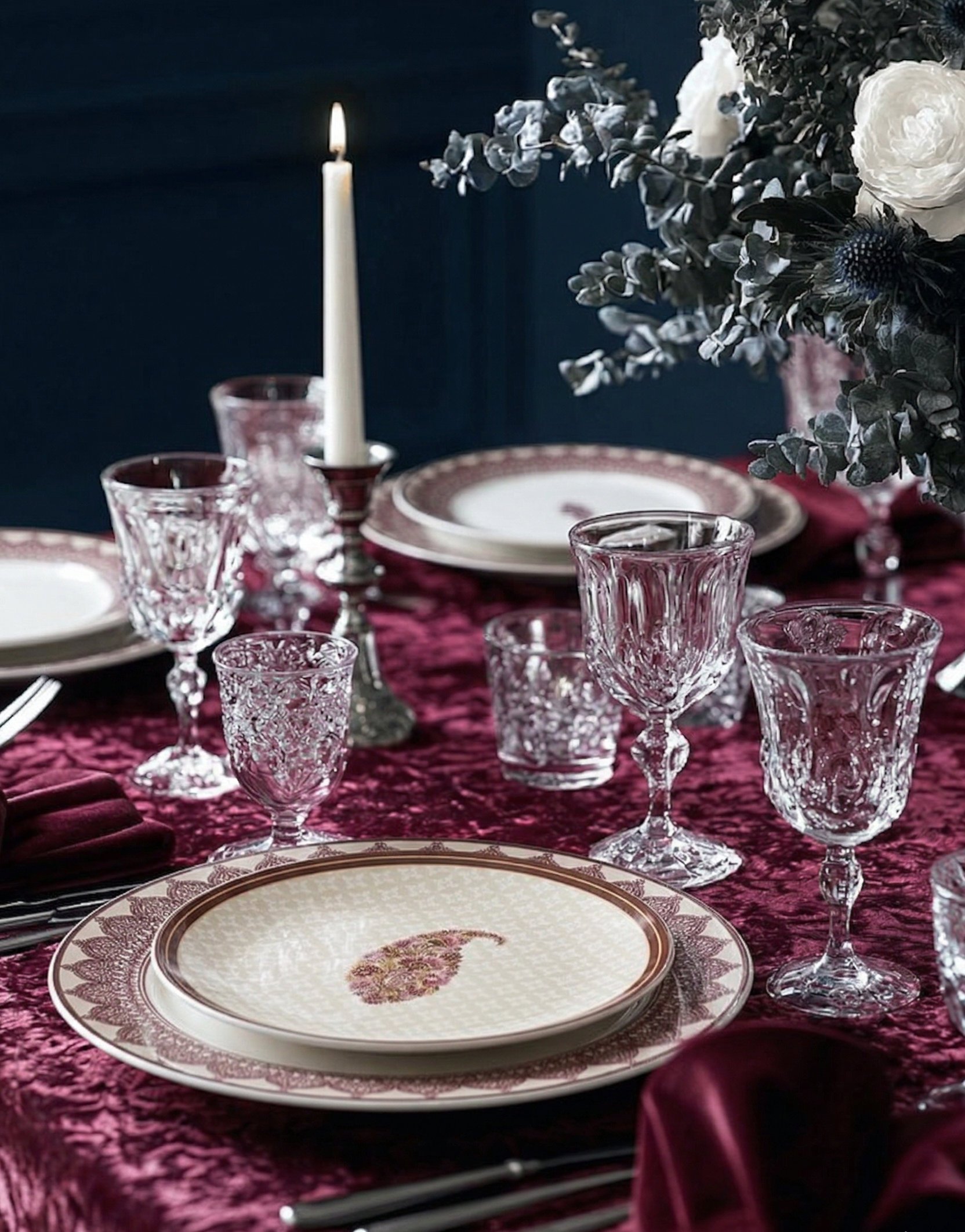 Thar Floral White & Grey Fine Bone China Dinner Set - 20 Pc My Store